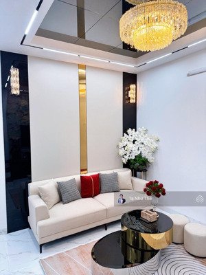 (chia cho con cái bán) 18.6 tỷ, xuân la, 58m2, oto tránh,vỉa hè, kinh doanh, phân lô, 5t, mt4.5m