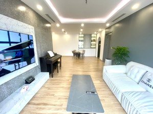 hiếm! 2n 2vs bc đông nam, 88,4m2, tầng đẹp, giá tốt tại paragon