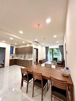 cho thuê căn trệt 3pn centery full nội thất chỉ 26tr /tháng bao ô xe hơi. có thương lượng