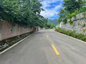 lô đất rẻ nhất phú mãn đầu tư là thắng sát qh đường hồ chí minh dt 779m tc 300m tại phú mãn