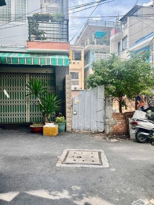 cần bán gấp lô đất 2tỷ280/114m2(6x19) hiệp thành 13-hiệp thành-quận 12. gần metro tân thới hiệp