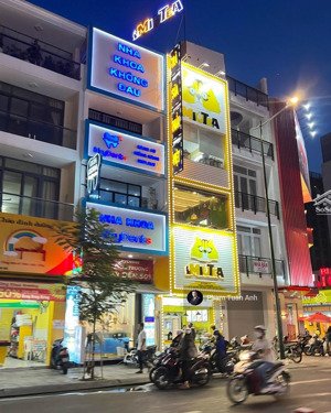 phải bán gấp! nhà mtkd bàu cát, 5 tầng thang máy cực kì đẹp, giá chỉ 14.5 tỷ thôi