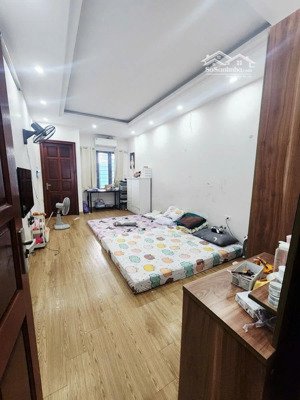nhà 5 tầng - ngõ khương đình - 61m2 - ô tô tránh