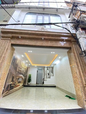 chính chủ bán nhà riêng 7 tầng thanh xuân.