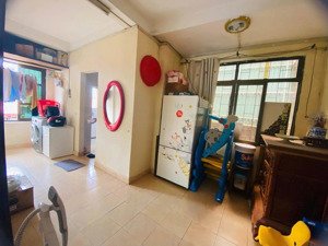 cho thuê căn hộ 60m2, 6,5 triệu tại phố hoàng ngọc phách, láng hạ, đống đa, hà nội