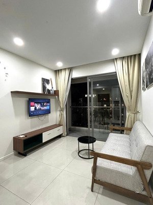 chính chủ cho thuê 1pn full nội thất ngay trung tâm - nhà thực tế như hình ảnh -xem nhà dễ