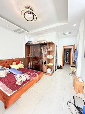 hiếm có khó tìm - sát hẻm ô tô - ngay huỳnh văn bánh - 62m2 - 4 tầng - chỉ 9.3 t.ỷ (tl)