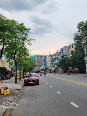 bán nhà mặt tiền thụt đường man thiện, tăng nhơn phú a, quận 9. đường 7m. 132m2 giá 6.95 tỷ