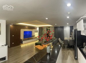 căn hộ cực đẹp, 3pn căn góc, giá chỉ 10,5 tỷ full nt cực đẹp. lh: 0343,202.831