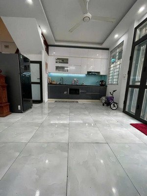 nhà đẹp lô góc gần park city 4 tầng sổ đẹp 6.35 tỷ