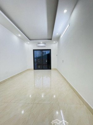 -bán nhà minh khai mới koong - gần ô tô - 38m 5 tầng mt 4m giá 7.65 tỷ