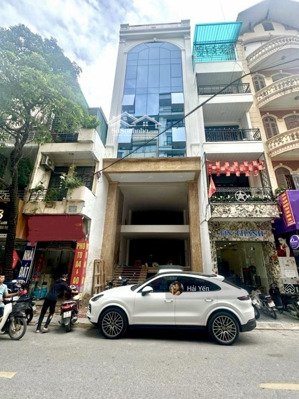 mặt phố nguyễn khang - toà vp 8 tầng thang máy - vỉa hè rộng - kinh doanh - dòng tiền đỉnh cao