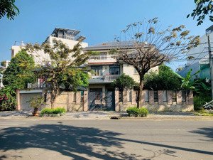 chính chủ: bán lô bt 384m2 - đường phạm tuấn tài, nam việt á gđ1