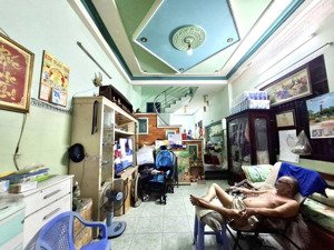 cam kết-mặt tiền đường-rộng đẹp rẽ-bán nhà 4,2x19-4tầng-mt đường đô đốc long tân phú-hạ giá 500tr