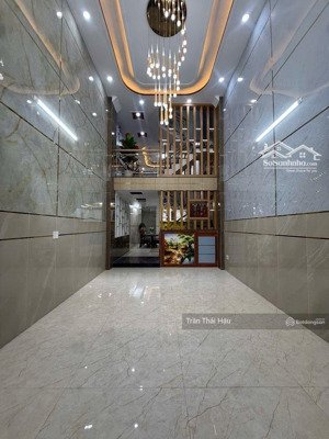 dương quảng hàm, 5 tầng đúc, gara xe hơi, chỉ 9. x tỷ