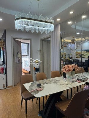 bán căn hộ 90m2, 7,3 tỷ tại the garden hillstrần bình chính chủ giá tốt, sổ hồng vĩnh viễn