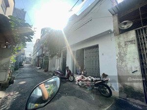 nhà bán hẻm xe hơi đỗ cửa, 2 tầng, 5,8m x 20m, phạm văn bạch, tân bình, giá nhỉnh 9ty
