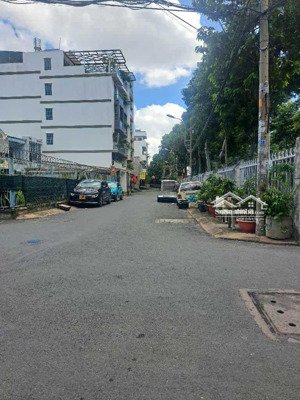 bán nhà cách công viên làng hoa 10m, hẻm xe tăng vào được, 54m2, lê văn thọ, p8, gò vấp, 7.2 tỉ.