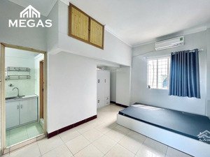 cho thuê trọ studio quận 10 full nội thất, có ban công, ở được 2-3 người mà giá chỉ 5tr2