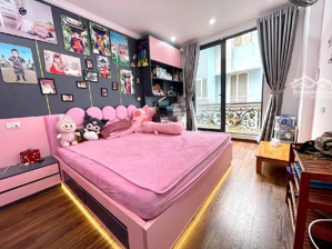 hiếm - nhà lạc long quân 52m x 6 tầng thang máy, ga ra, nhinh 18 tỷ