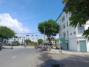 lô góc 2 mặt tiền đường kinh dương vương giáp đường nguyễn sinh sắc, p. hoà minh, q. liên chiểu