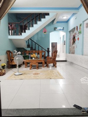 chỉ 3ty1, nhà lầu trệt 5x16.5 thổ cư full, gần vòng xoay an phú