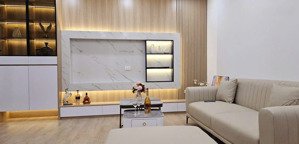 hiếm ! căn hộ chung cư yên nghĩa hà đông 90m,3pn 3 lô gia thoáng chỉ hơn 5.4tỷ