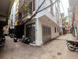 phú diễn phân lô ô tô lô góc dân xây 120m hơn 24 tỷ