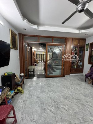 hàng ngộp 1 sẹc dương quảng hàm p5 gv, 5x23m 3 lầu 6pn, 7wc đường 8m giá 13.6 tỷ tl