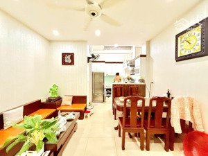 có 102 - gốc đề - minh khai - dân xây - ngõ thông - 38m2 - 5t - nhỉnh 7 tỷ