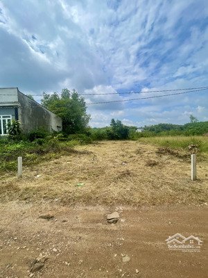 chủ gửi 200m2 đất thổ cư ngay kcn xuân lộc cách ql1a 150m