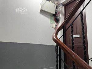 cho nữ thuê nhà trọ tại 240/38 đường cách mạng tháng tám, quận 10, 3 triệu, 10 m2