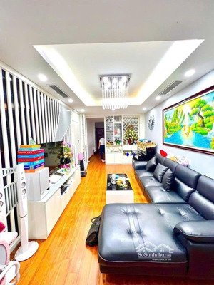 nhà phân lô quân đội 6 tầng kinh doanh/cho thuê phùng chí kiên cầu giấy