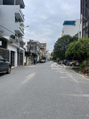 3 tầng lô góc - trung tâm an khánh - mặt phố ô tô tránh - kinh doanh sầm uất- mặt tiền khủng