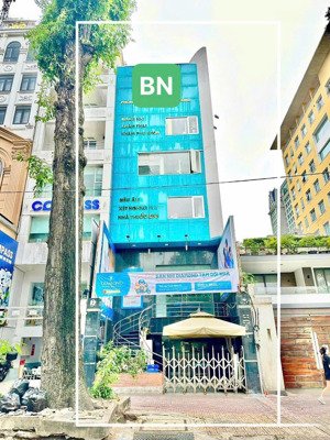 cho thuê tòa nhà mt nguyễn thị minh khai q1