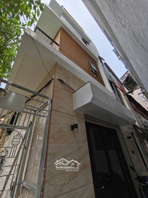 nhà phố đống đa, lô góc 2 thoáng, xây mới ở ngay, full nội thất. đường láng 40m2 4t, mt 5m, 9.65 tỷ