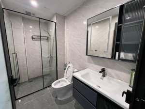 bán gấp nhà mỹ đình 1 52m2 ngõ rộng thoáng gần ô tô 7 tầng ở ngay