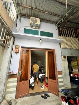 bán nr 30m2 tại bến bình đông, 2,1 tỷ, q8, hcm - hàng hiếm