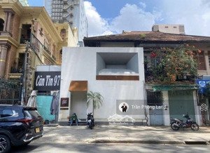 chính chủ gửi cho thuê nhà mặt tiền 102 sương nguyệt ánh, p. bến thành, q1, 7.5x26m, 