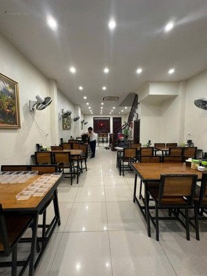 bán nhà phố ẩm thực ao sen, hà đông. dt 40m2, 5 tầng, giá 15 tỷ, còn thương lượng