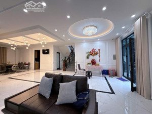 cần bán gấp nhà phố từ hoa sát hồ tây diện tích: 77m² chỉ 36 tỷ vị trí cực kỳ đắc địa