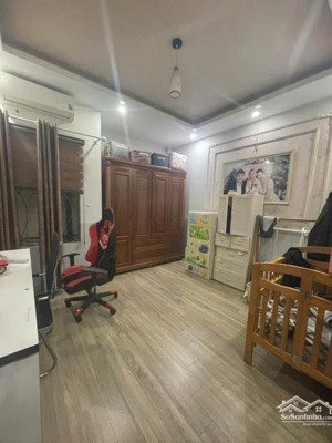 chính chủ gửi bán nhà liền kề phân lô - ô tô tránh - kinh doanh -buôn bán tấp nập -