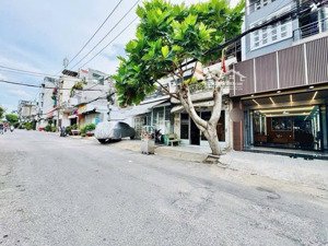 mặt tiền đường số-kinh doanh buôn bán-4x13m-4 tầng có lửng-5pn-5wc-nhà đẹp ở ngay