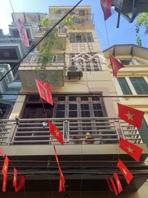 bán nhà khu vip cầu giấy cực hiếm nhà bán - phân lô - ô tô chạy vòng quanh