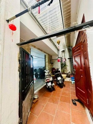 bán ccmn thang máy - dòng tiền 100tr/tháng - trung tâm cầu giấy - đi bộ ra hồ tây