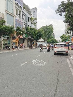 bán nhà mt nguyễn trãi, q5, 44m2, 5 tầng, gía 32 tỷ.