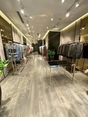 mặt phố lý thường kiệt, hoàn kiếm, dt 115m2, 7tầng, giá 85 tỷ, có thương lượng, đt: 