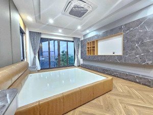 bán gấp nhà riêng- lô góc- 3 thoáng- ô tô gần- 40m² 5 tầng- gần siêu thị aeon mail hà đông