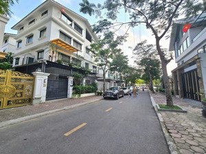 chính chủ bán biệt thự nhà ở quốc hội khẳng định đẳng cấp sở hữu