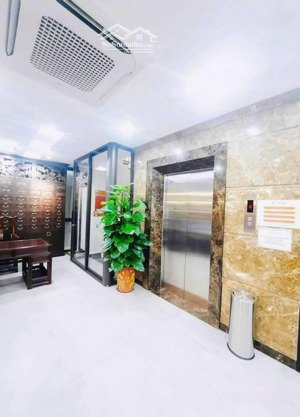 hiếm! bán nhà phố quan nhân, cầu giấy, dt 60m2/mt 5,5m/8 tầng, ô tô 8m, dòng tiền. giá 36 tỷ